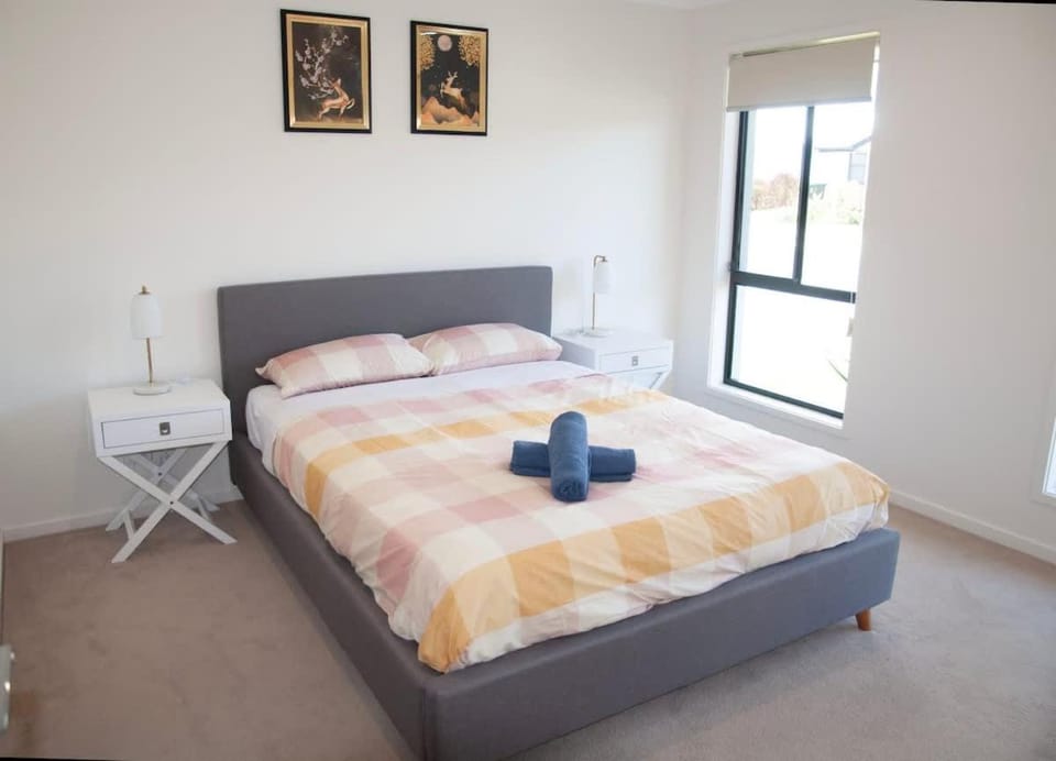 Spacious 4 bedrooms house in Logan Reserve House in Brisbane