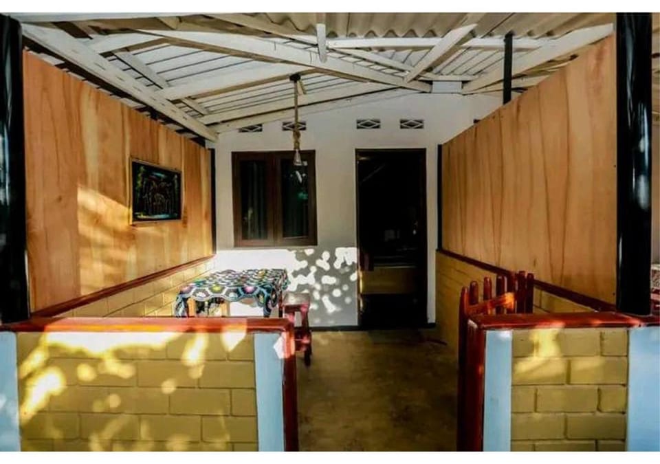 Property building, Bathroom, Balcony/Terrace