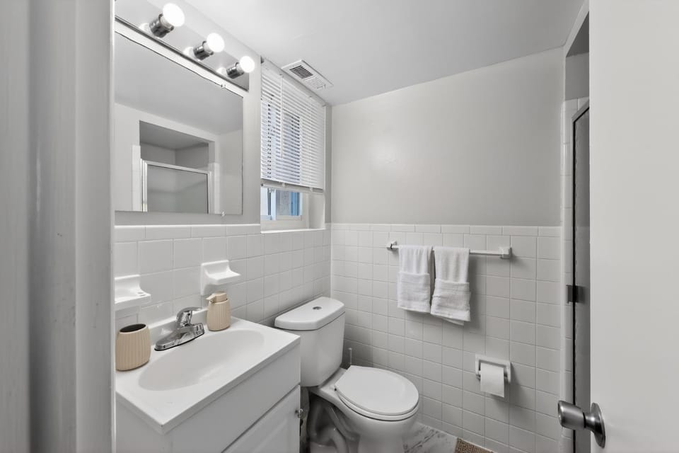 Beautiful 2 bedroom in The Chateau Apartment in Wilmington