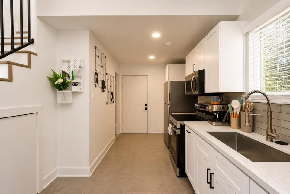 Private Loft - Lake Conroe with Parking House in Lake Conroe