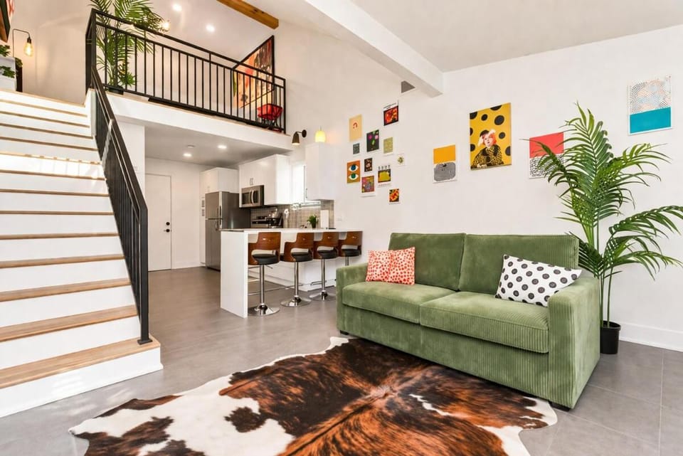 Private Loft - Lake Conroe with Parking House in Lake Conroe