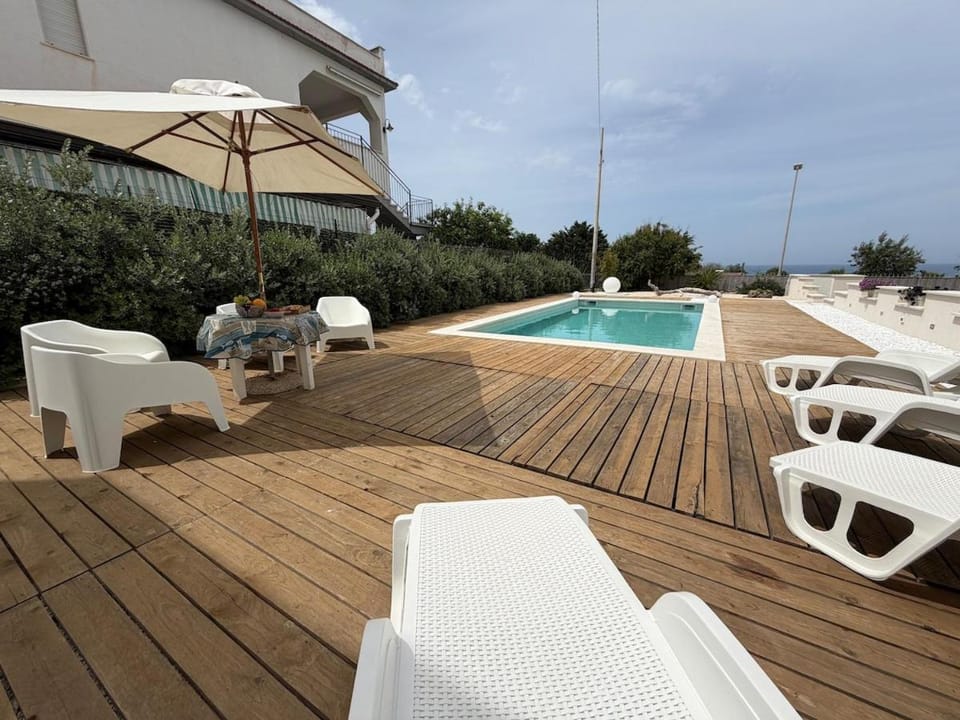 Marea Lux Nord with Pool Wi-Fi Air Conditioning Apartment in Alcamo