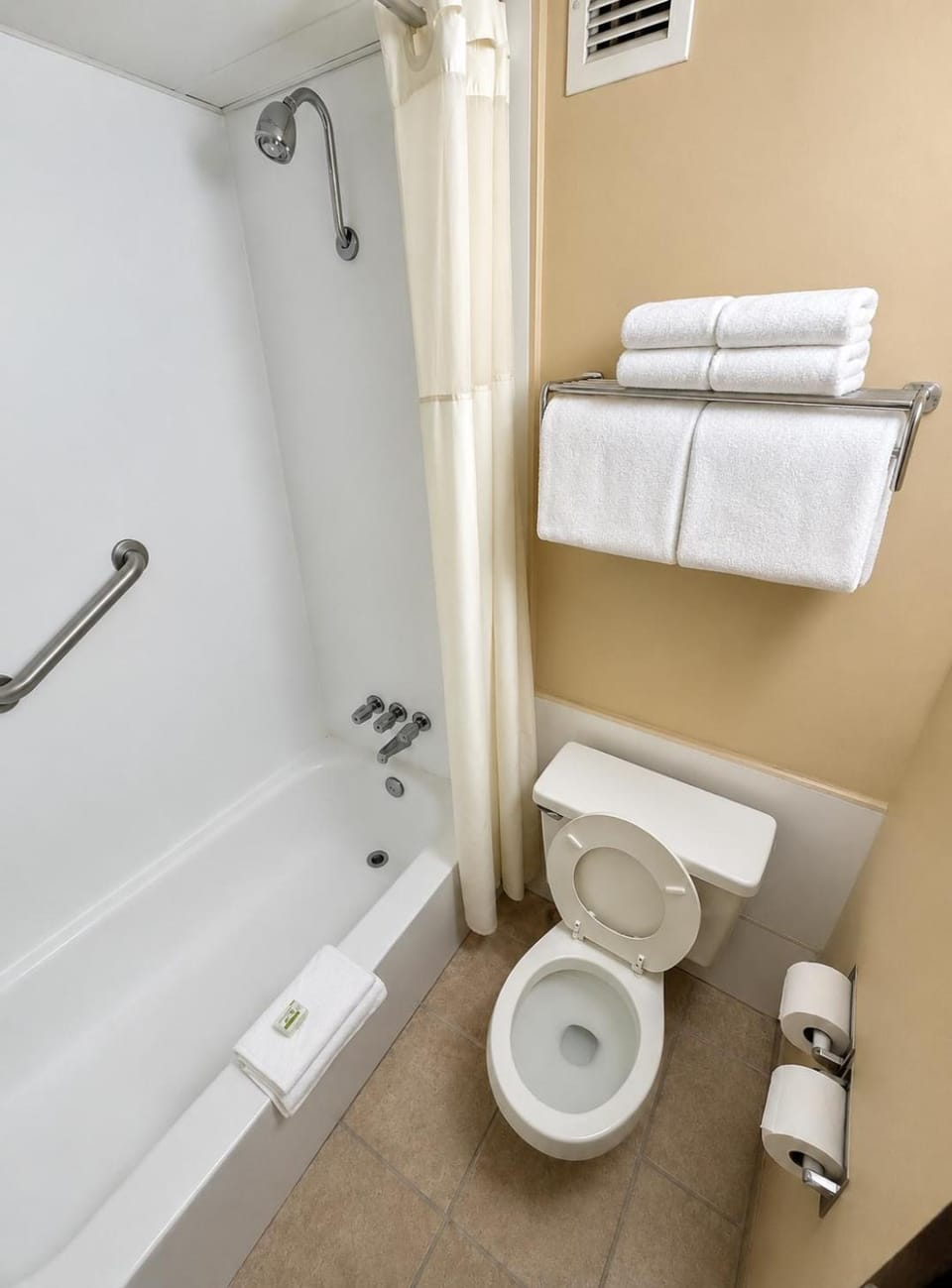 Shower, Bathroom, Facility for disabled guests, towels