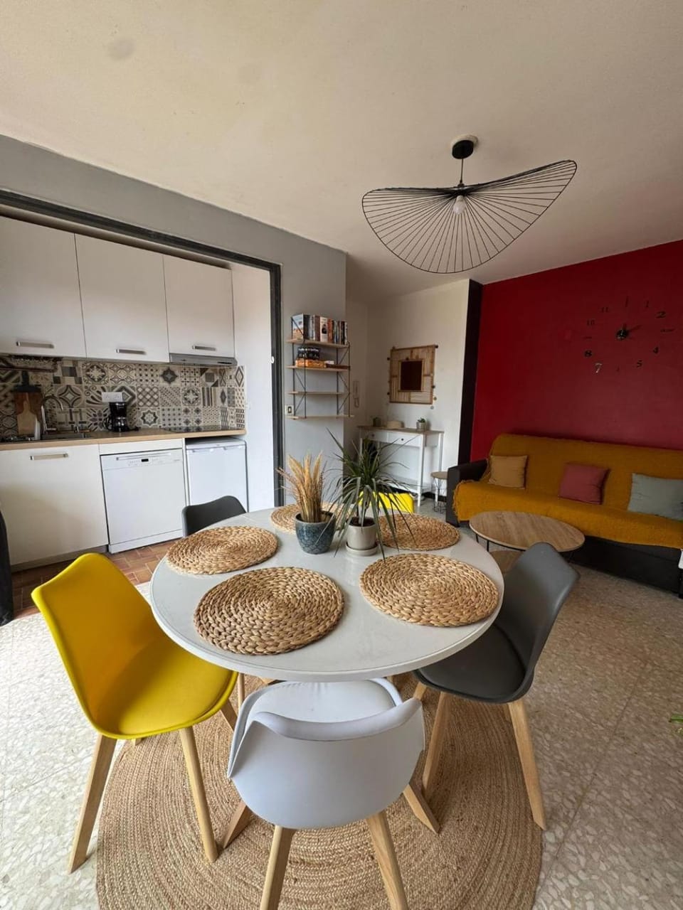 Charming two rooms appartment with terrace and view Apartment in Occitanie