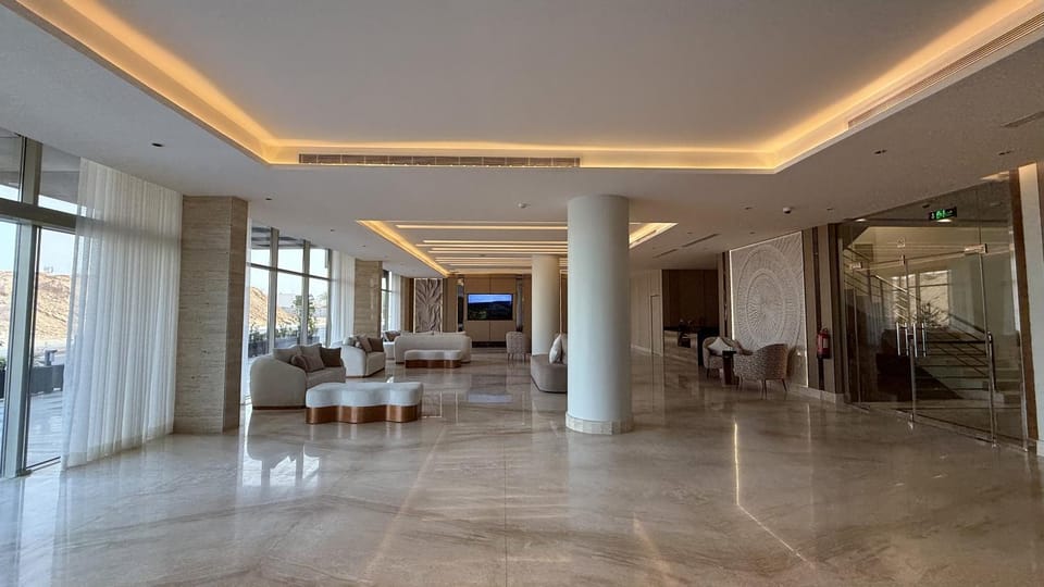 Lobby or reception, Internal: Not applicable to any particular room