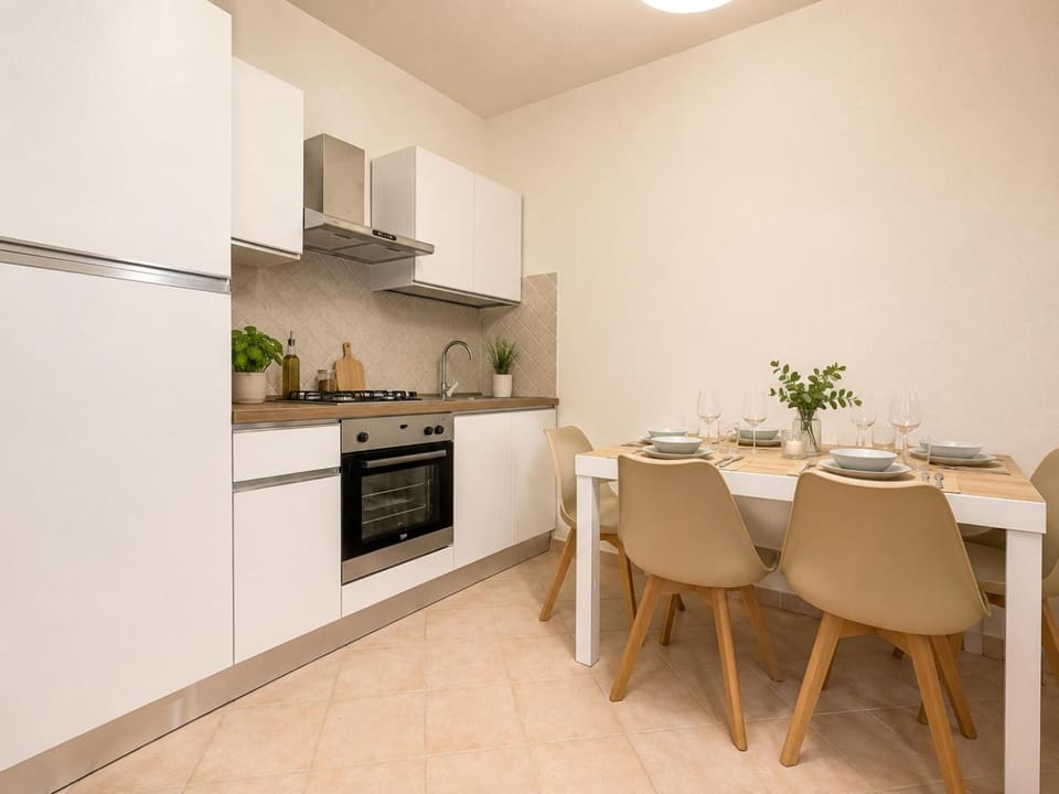 Kitchen or kitchenette, kitchen