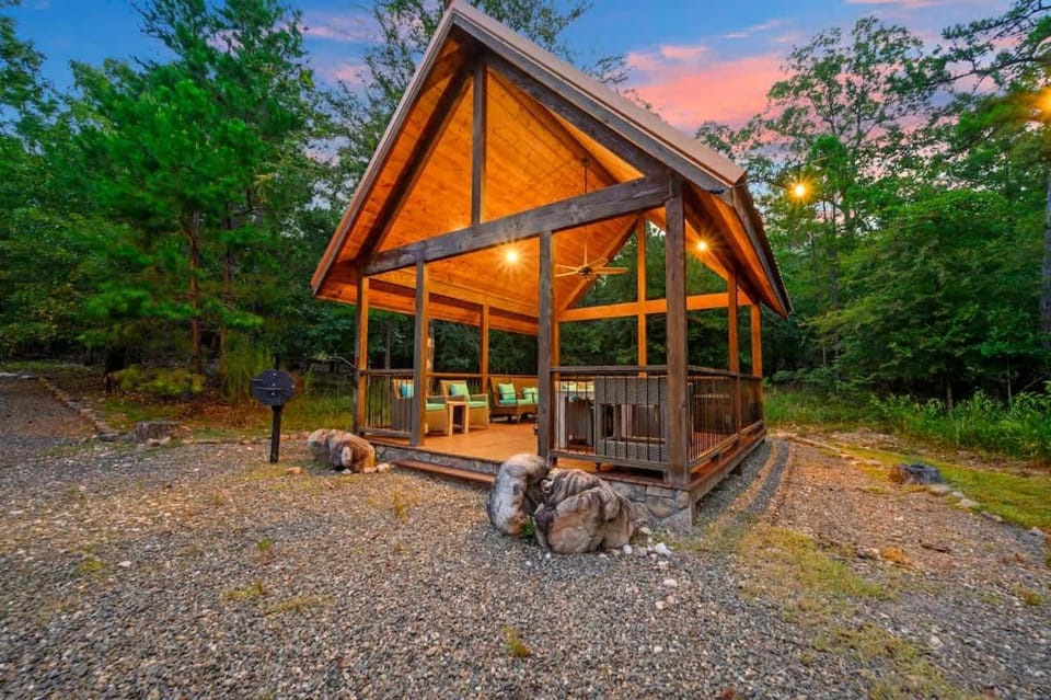 New Ritzy Rendezvous An adventure in privacy House in Broken Bow