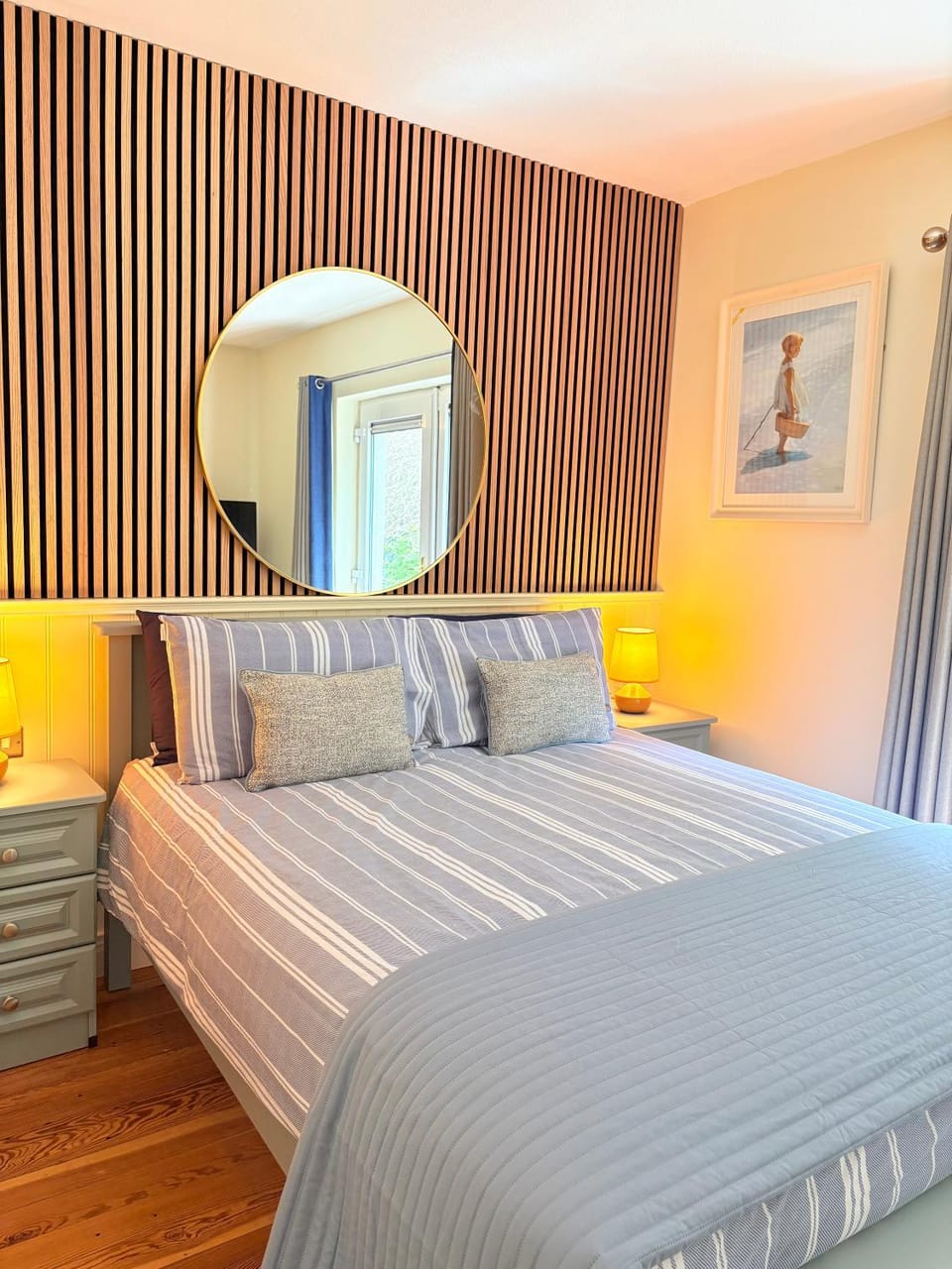 Maureens Two Bedroom Apartment F28 VY13 Apartment in County Mayo