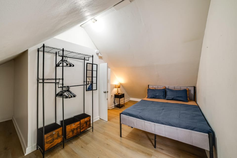Extended-Stay Apartment in Downtown MC Near Lake Apartment in Michigan City