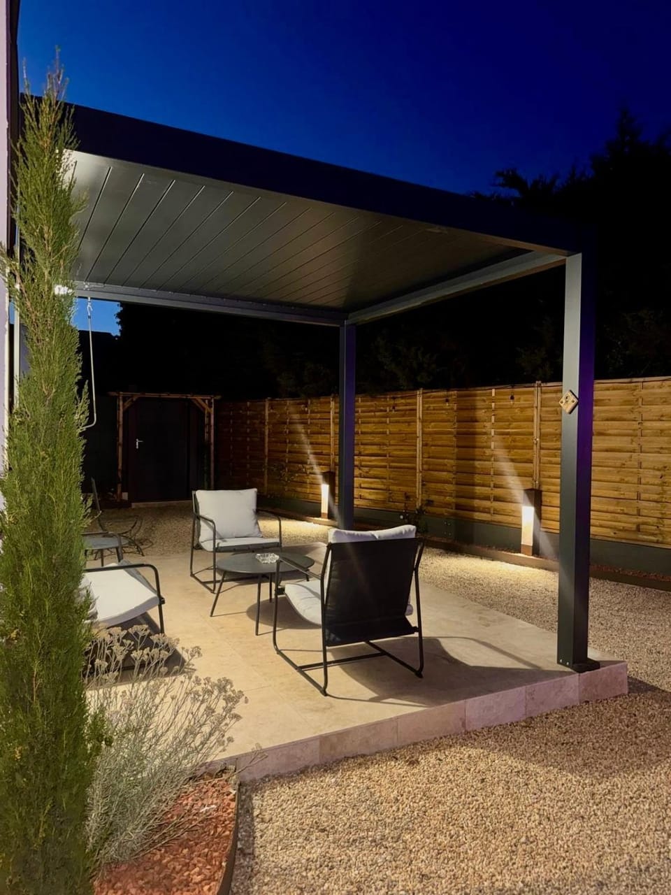 Esprit Luberon, Le Cyprès logement entier Apartment in Le Thor