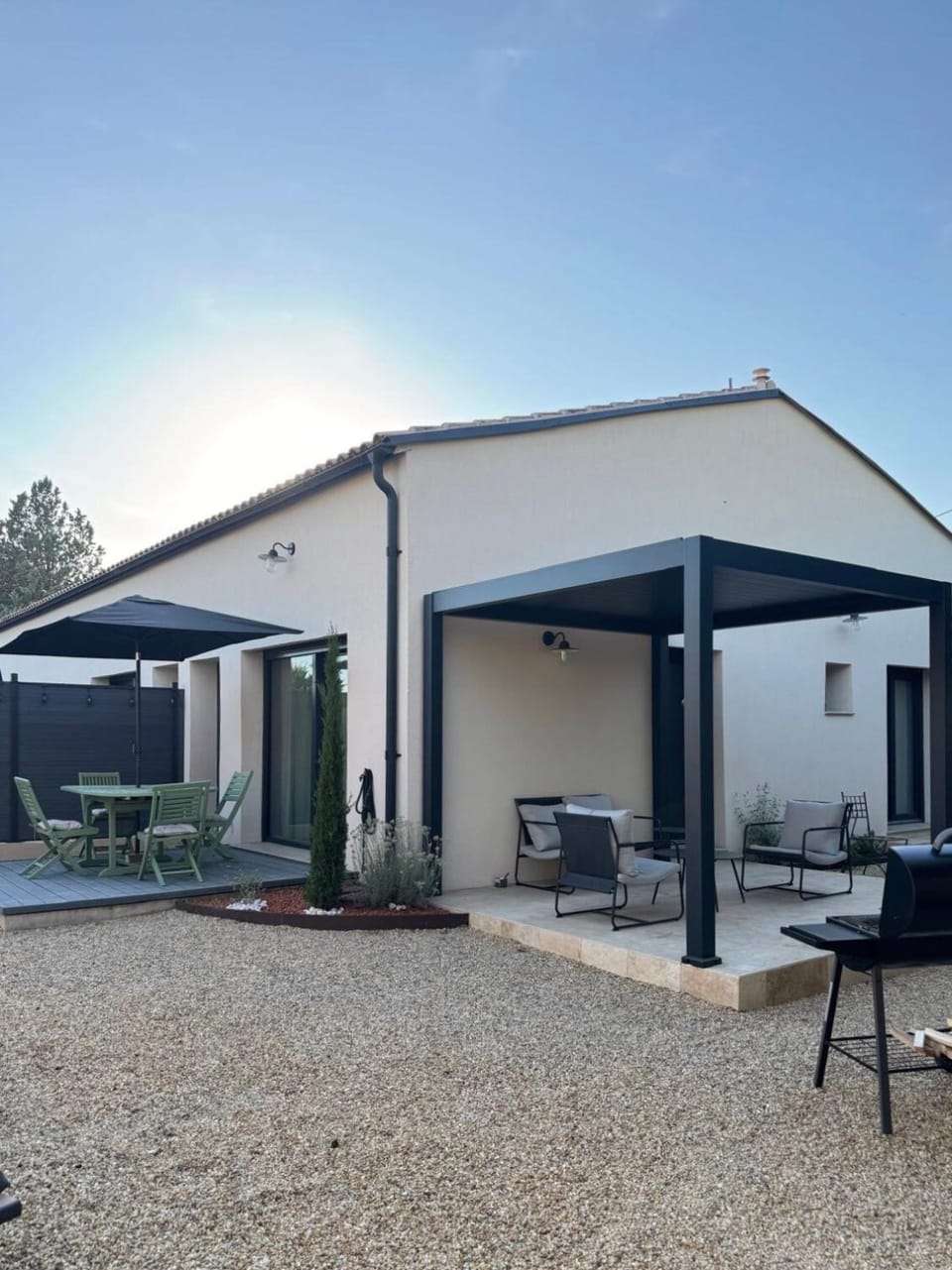Esprit Luberon, Le Cyprès logement entier Apartment in Le Thor