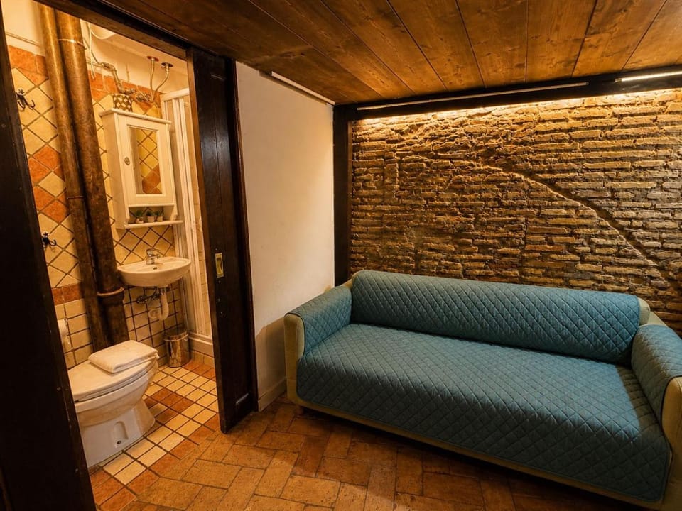 Campo De Fiori Loft Apartment in Rome