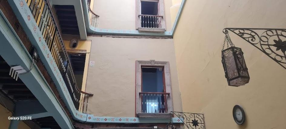 Hotel Republica Capsule hotel in Mexico City