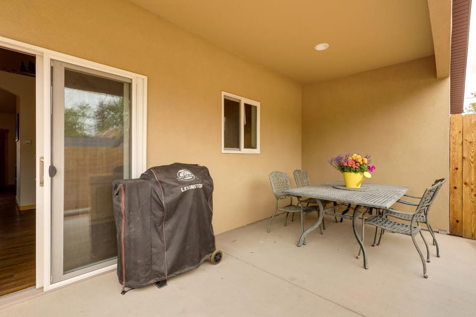 Mtn Views! Canon City Duplex Near Town & Riverwalk House in Canon City