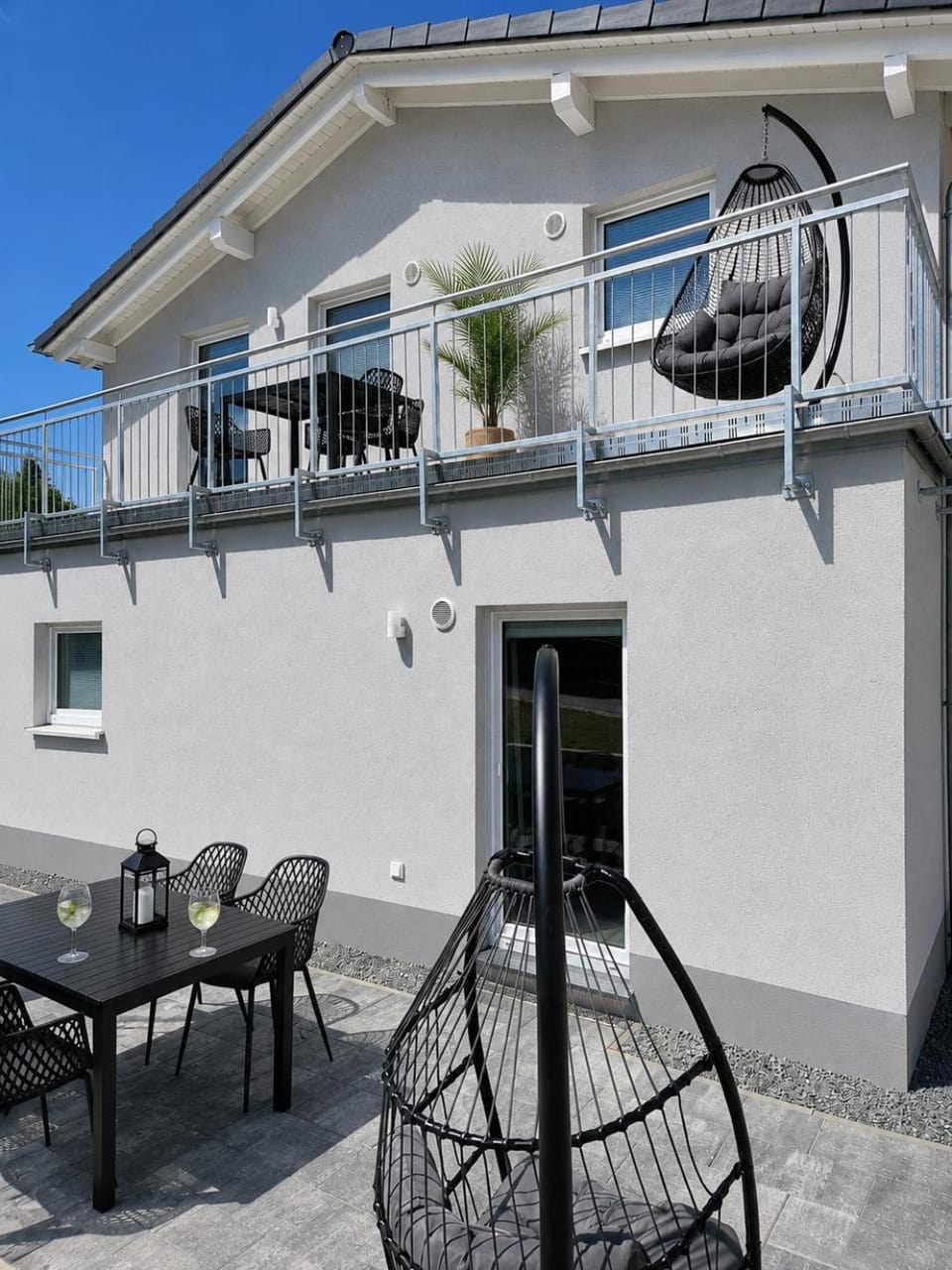 Property building, Balcony/Terrace