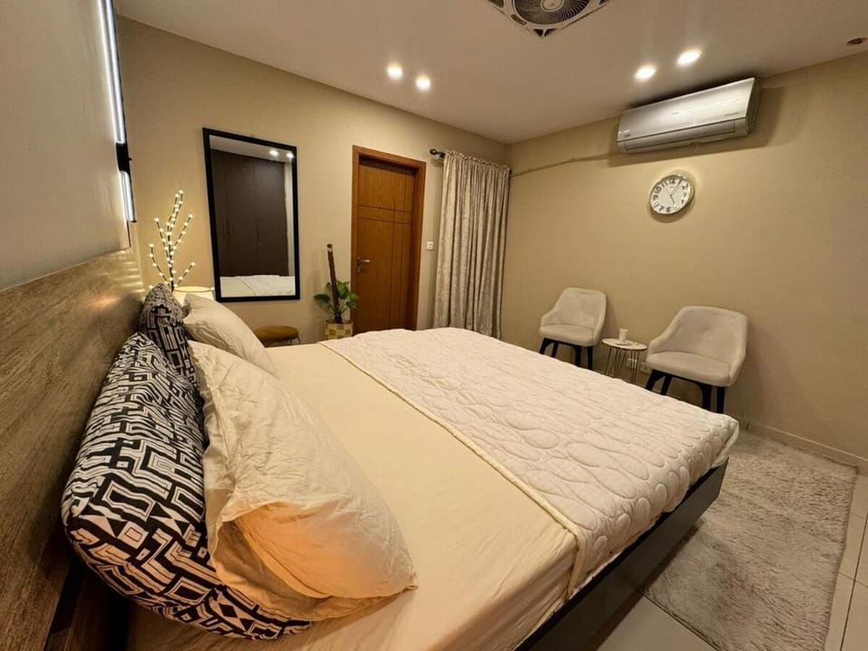 Heavenly Homesc1BHK Pool Gym Apartment in Islamabad Capital Territory