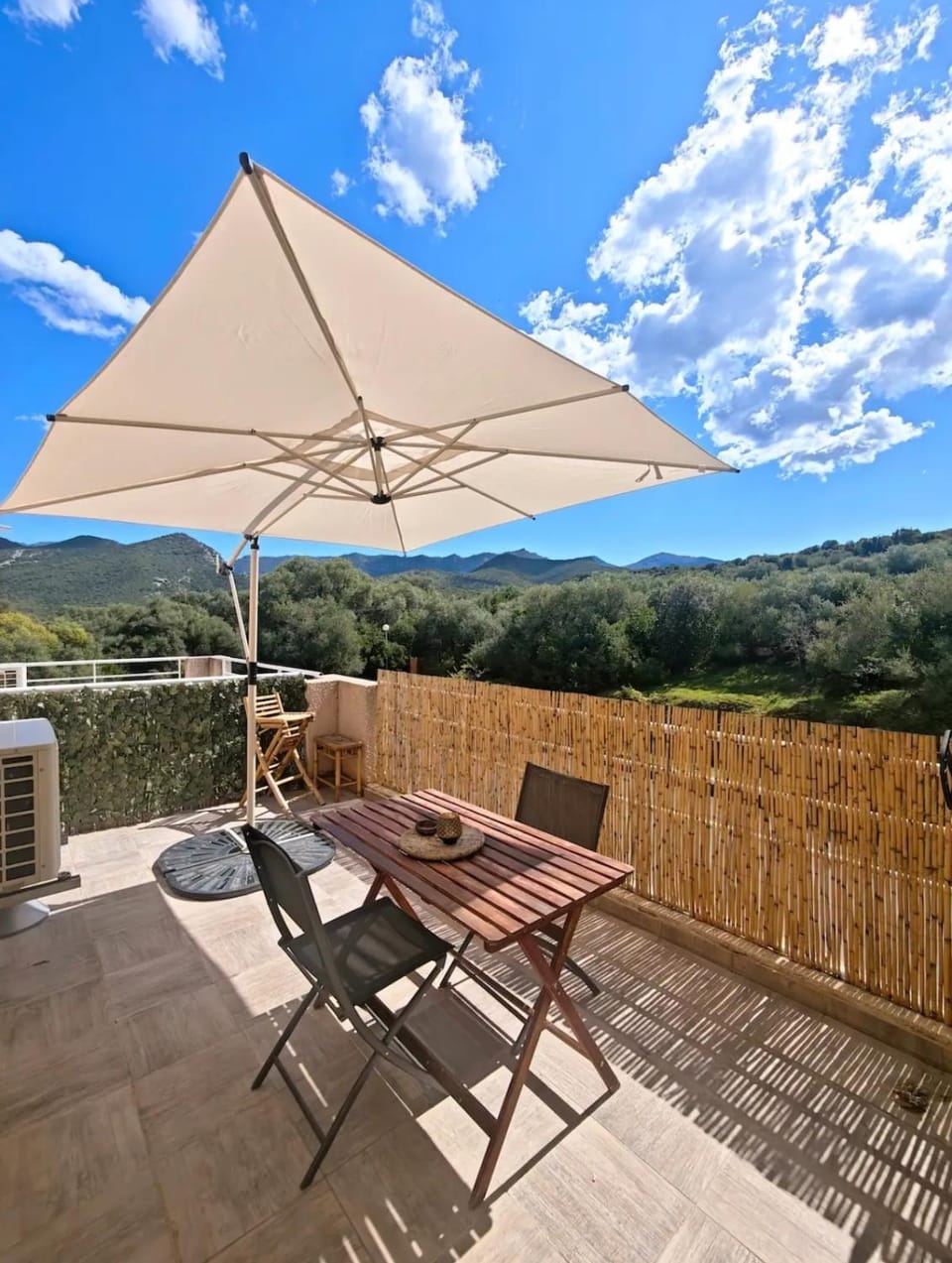Résidence La Citadelle, vu maquis, piscine Apartment in Saint-Florent