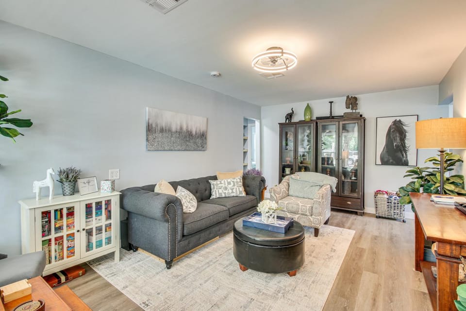 2 Mi to OKC Fairgrounds: Pet-Friendly Home w/ Yard House in Oklahoma City