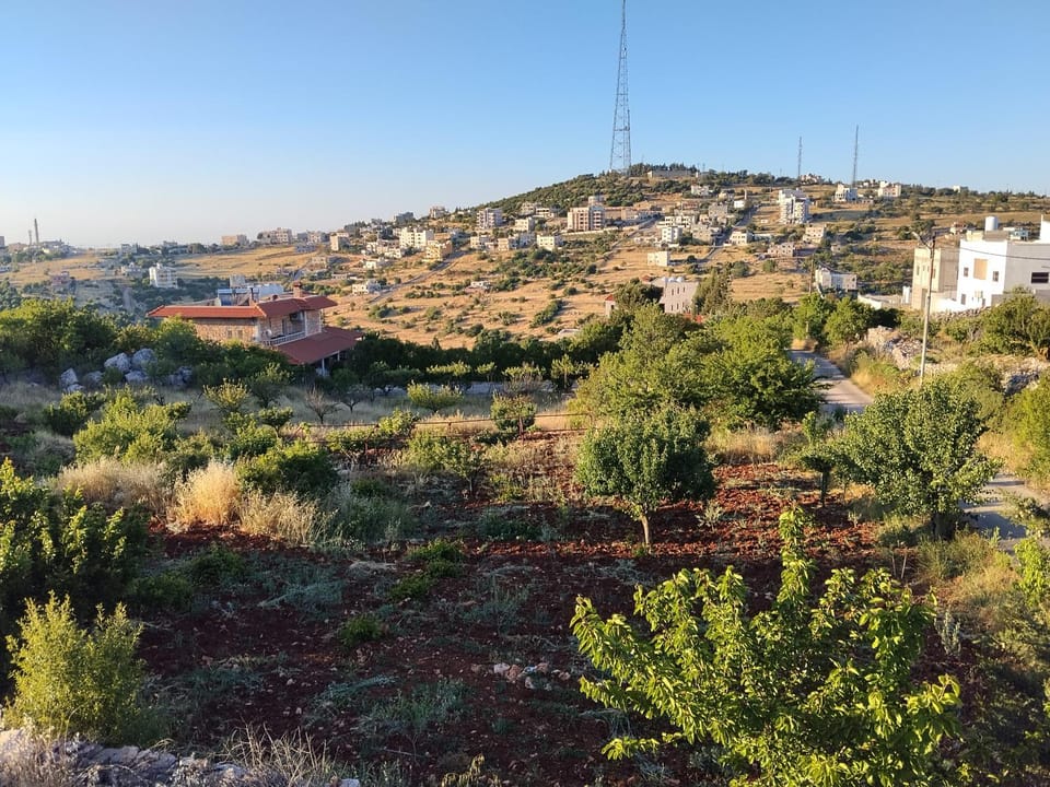 The Mountain Village view شاليه أطلالة الجبل Chalet in Africa