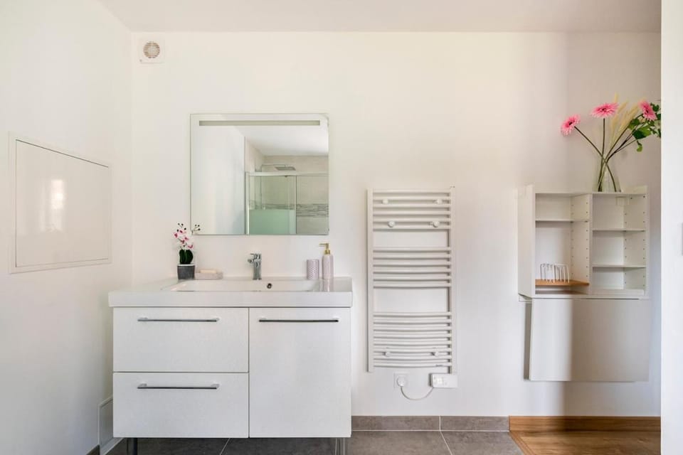 Suite cosy indépendante au calme Bed and Breakfast in Auvergne-Rhône-Alpes