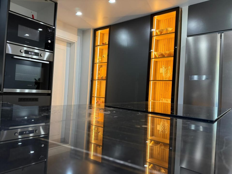Kitchen or kitchenette, oven, stove