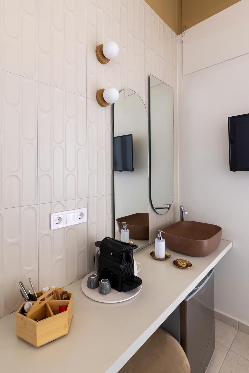 TV and multimedia, towels