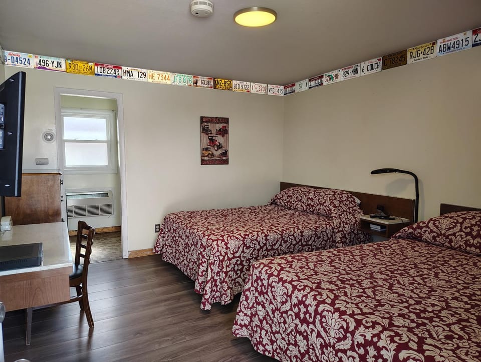 Paintbrush Inn Motel in Thermopolis