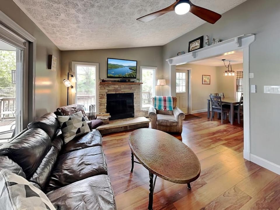 Lakeside Ease House in Deep Creek Lake