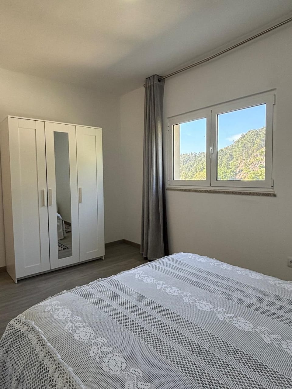 Bed, Bedroom, wardrobe