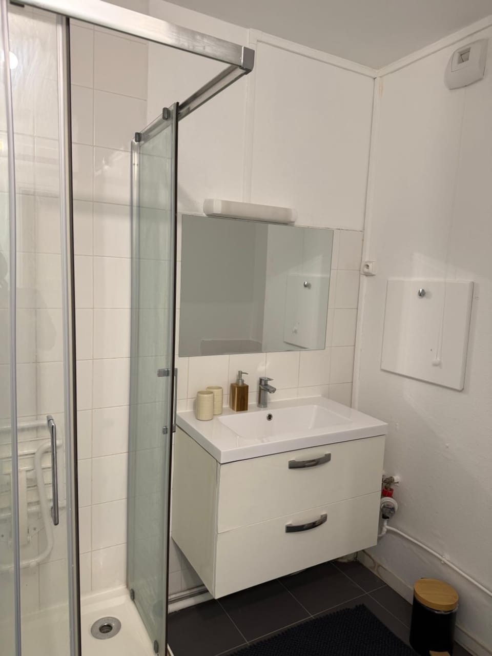 Chambre privative Paris 13e Campground/ 
RV Resort in Paris