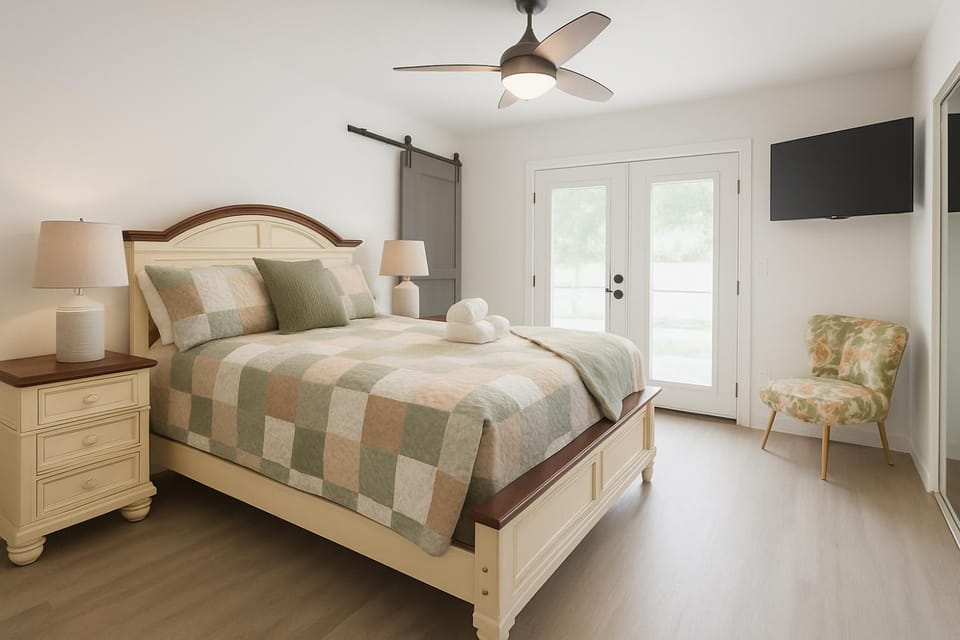 Near FSU & Capitol Monthly OK Parking Patio Apartment in Tallahassee