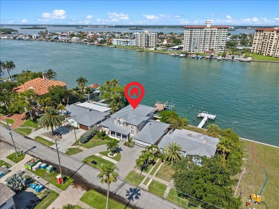 733 Bay Esplanade House in Clearwater Beach