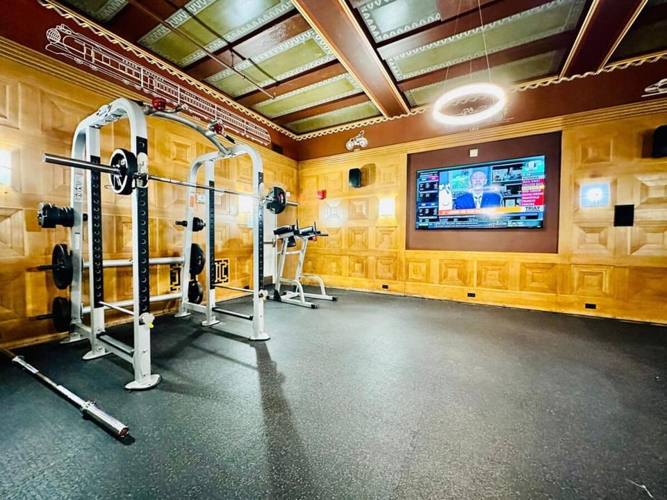 Scenic Downtown Loft near Convention Center Apartment in Indianapolis