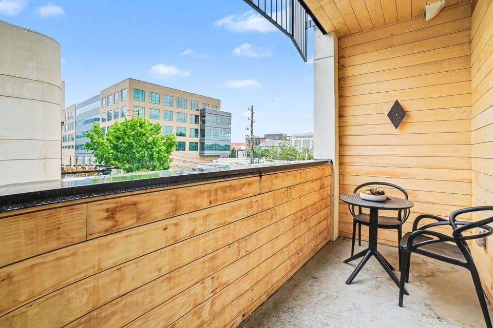 Nocturne - Pool & Gym - Mins to Broadway House in Music Row
