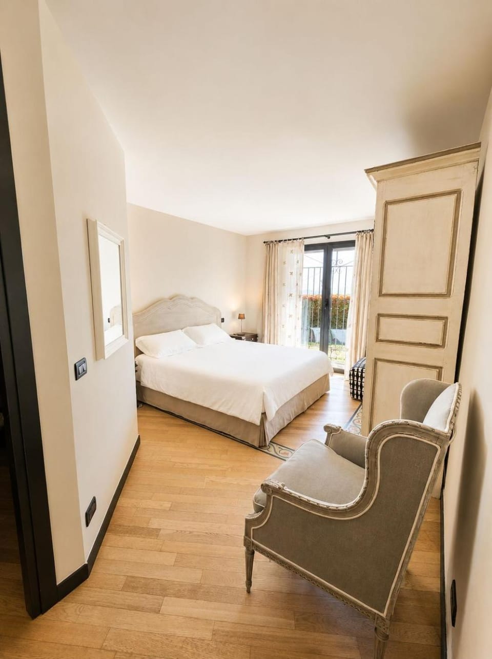 Appartamento in Villa con Piscina ad Alassio Apartment in Liguria