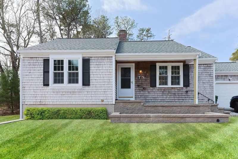 Cape Escape! Water View, Firepit & Near Beaches House in Yarmouth Port