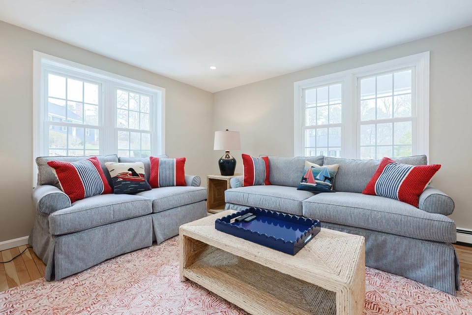 Cape Escape! Water View, Firepit & Near Beaches House in Yarmouth Port