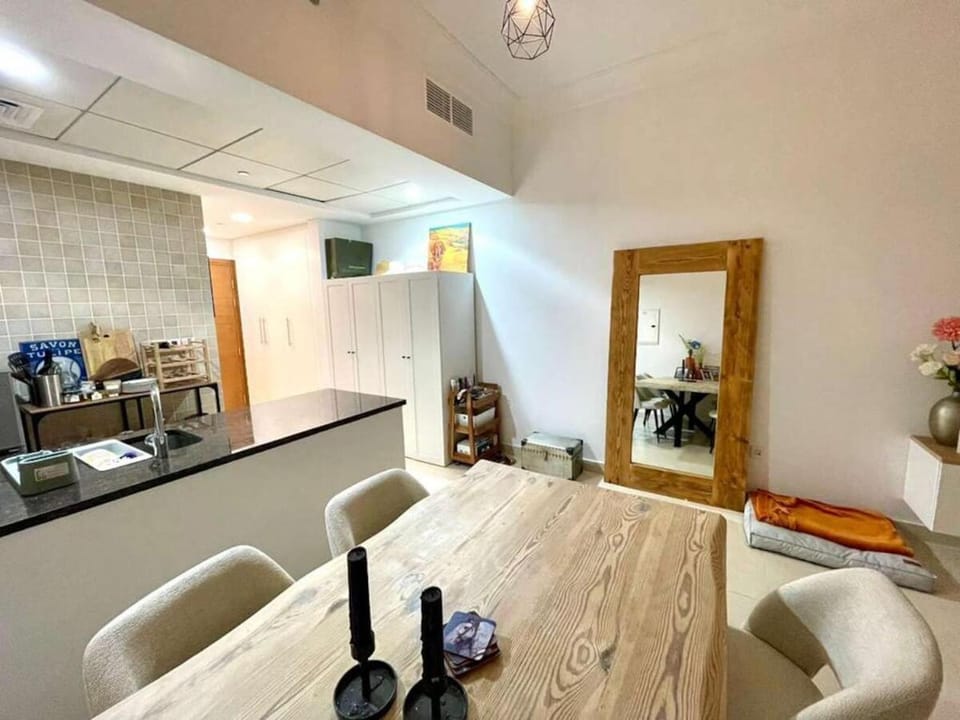 Yas Island Golfside Studio near F1 and Theme Parks Apartment in Abu Dhabi