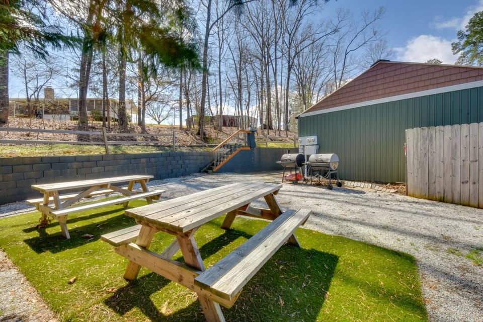 3-Unit Combo w/ Dock on Lake Keowee - Hike & Fish! House in Lake Keowee