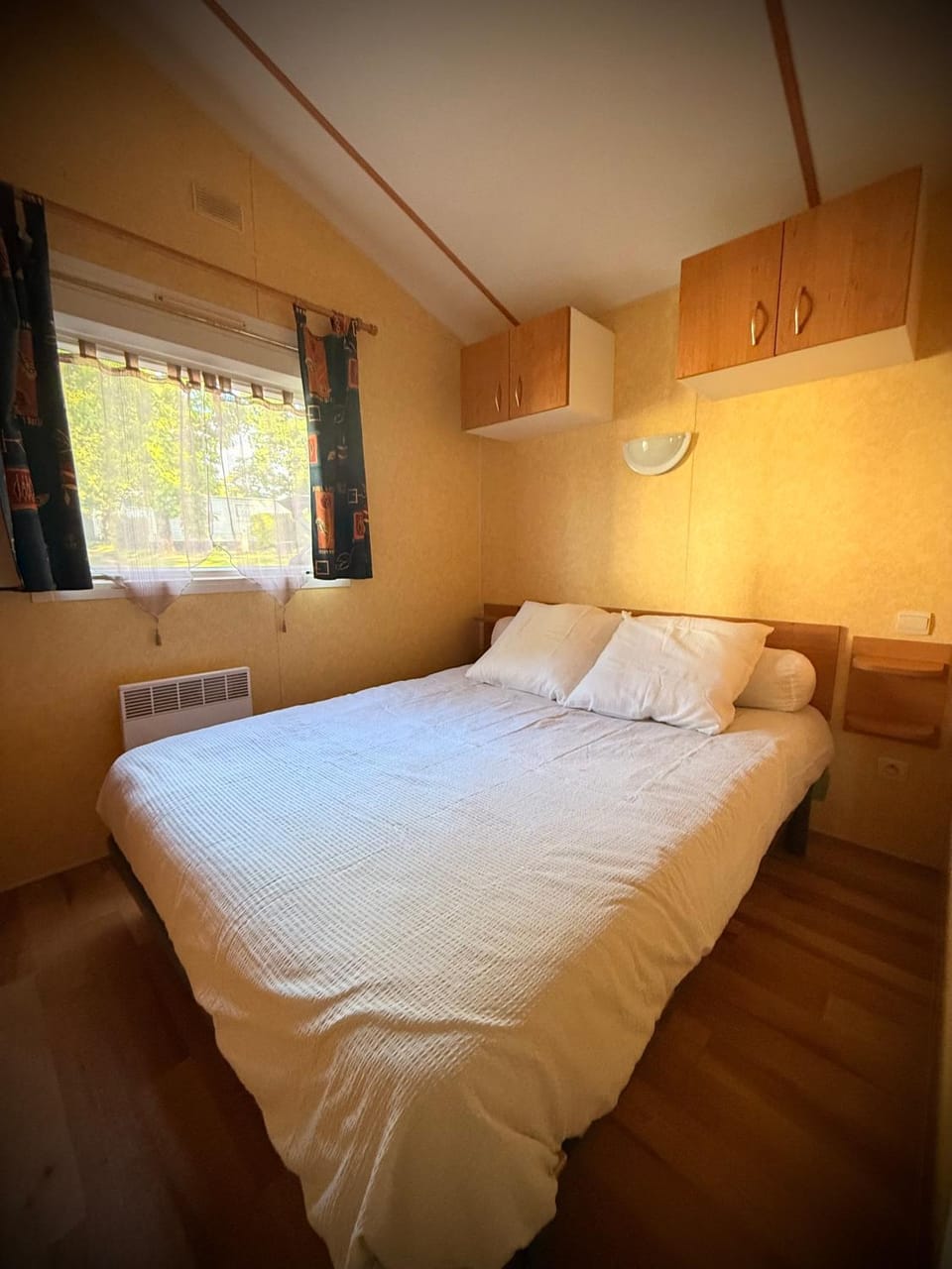 Bed, Night, Bedroom