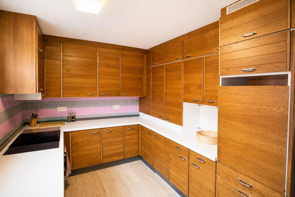 01 Sehr große 2 stöckige Wohnung mit Parkplatz Apartment in Baden-Württemberg