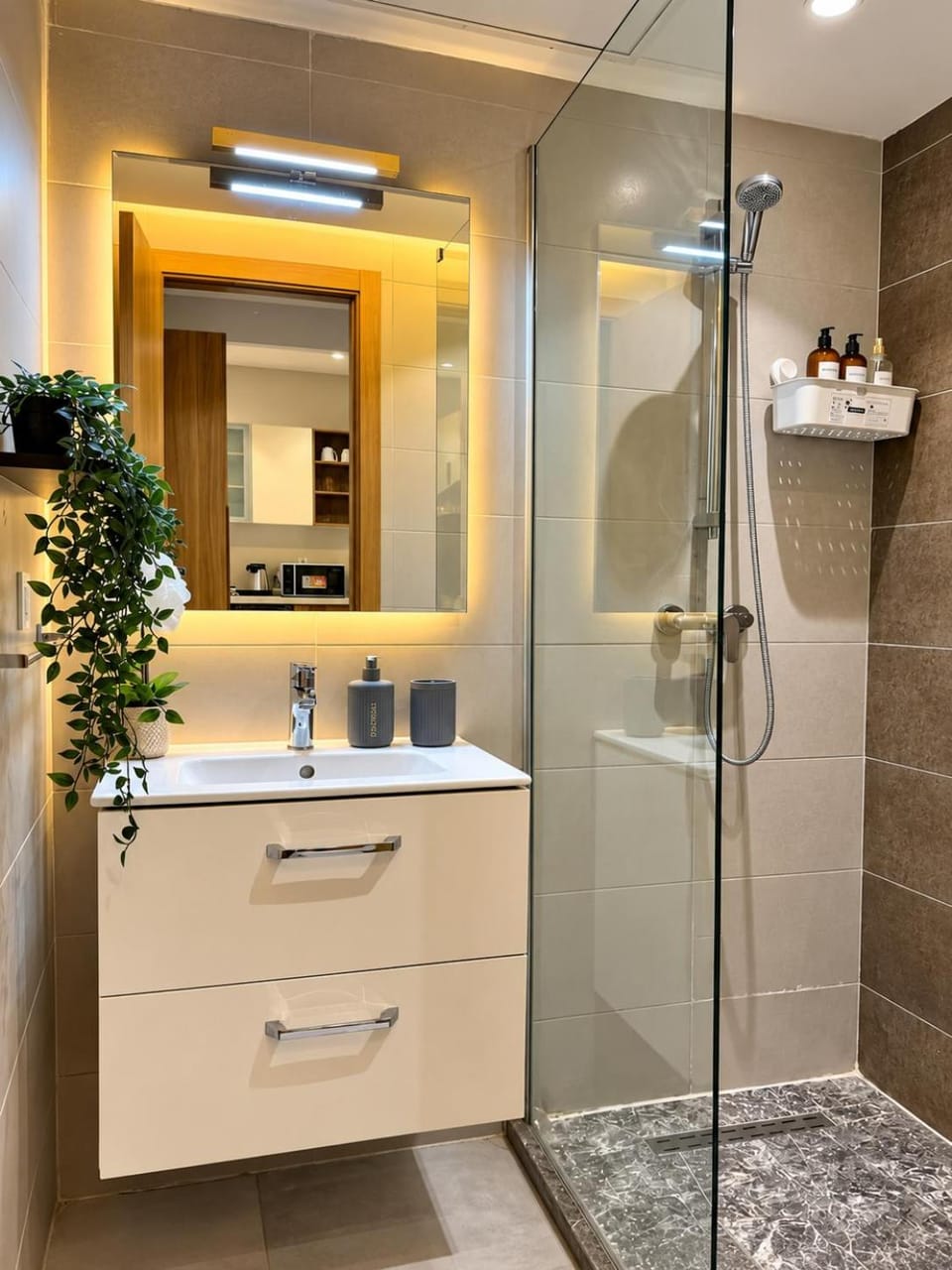 AS146 Luxe center Tramway Parking Wifi fibre Apartment in Casablanca