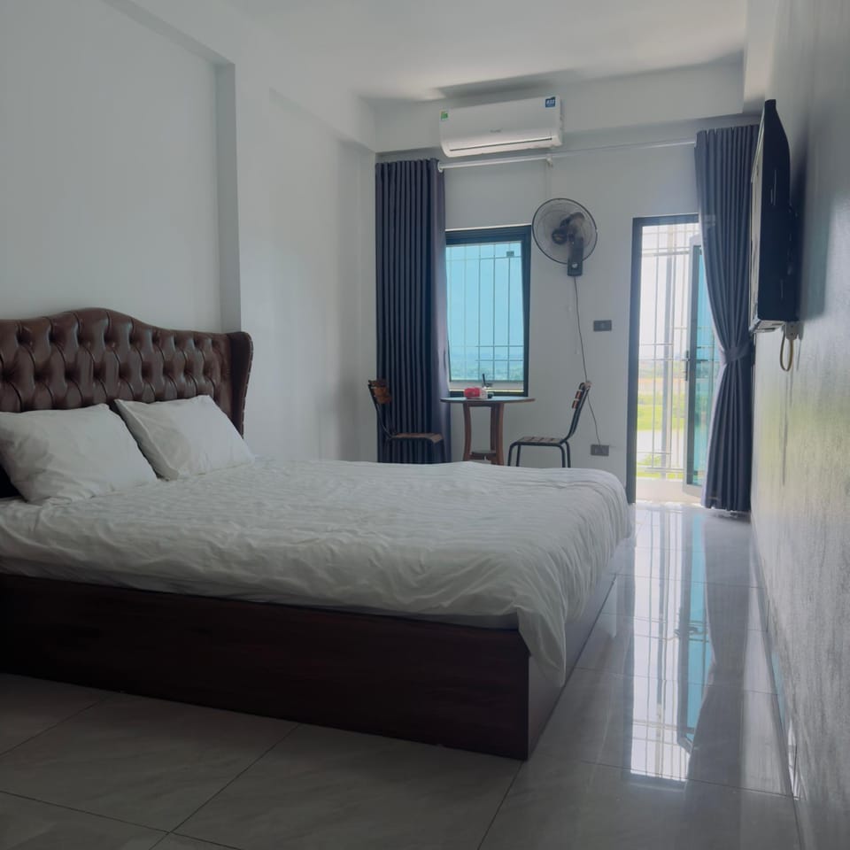 Queen Hotel Apartment in Hanoi