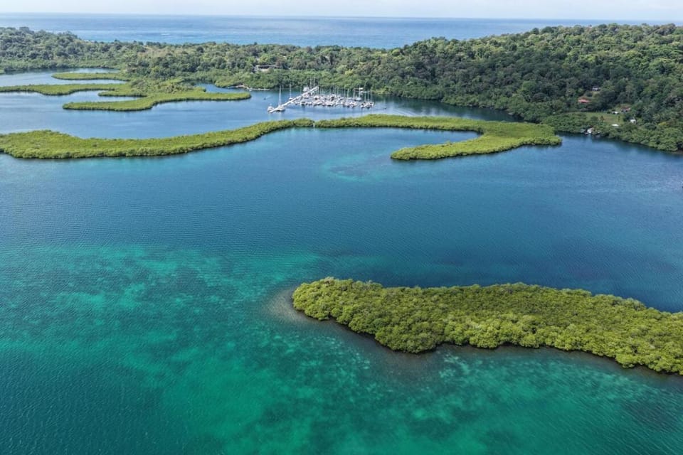 52 ft Luxuary Catamaran at Red Frog Marina Bocas del Toro Docked boat in Bastimentos Island