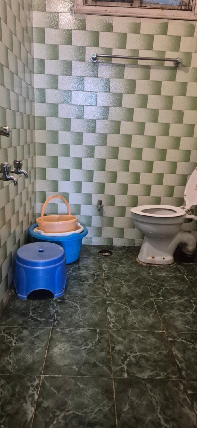 Toilet, Bathroom
