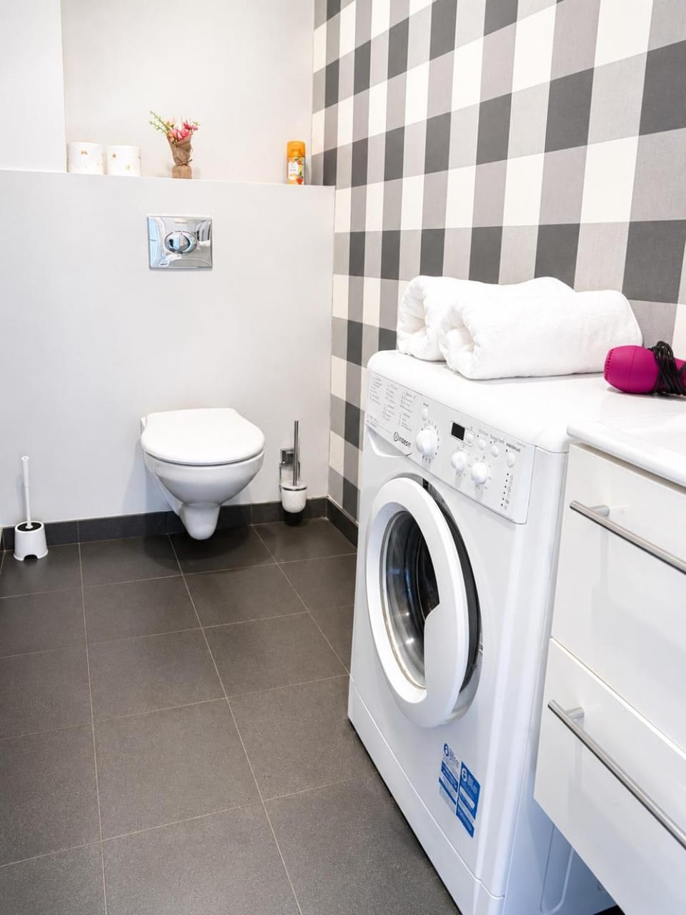 Cozy Studio Apartment with a Beautiful View - Close to Center Apartment in Gdansk