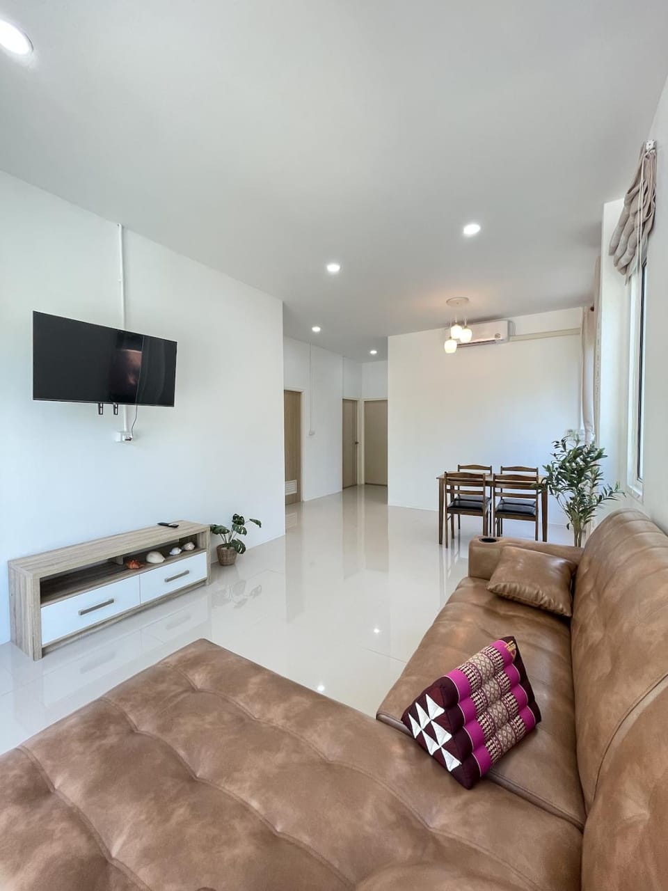 Communal lounge/ TV room, TV and multimedia