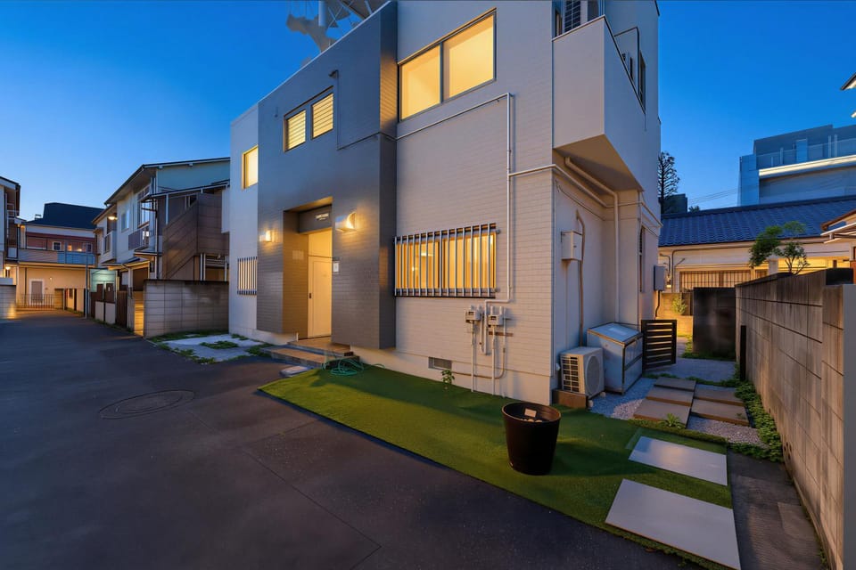 Property building, Garden