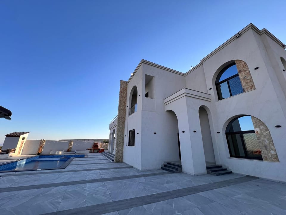 ڤيلا الكرم Villa in Africa
