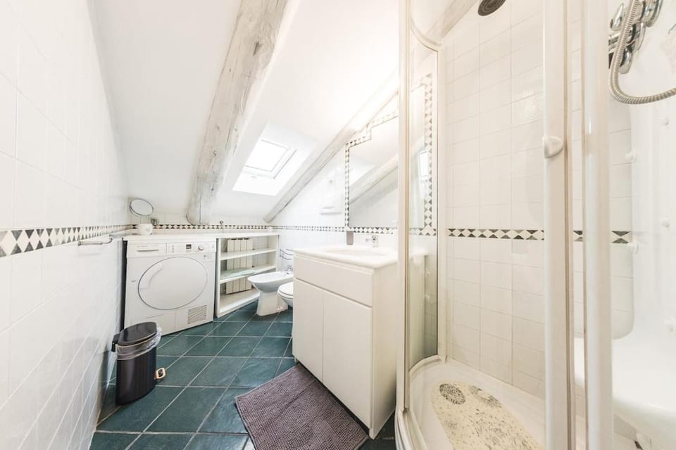 Shower, Toilet, Bathroom, bidet